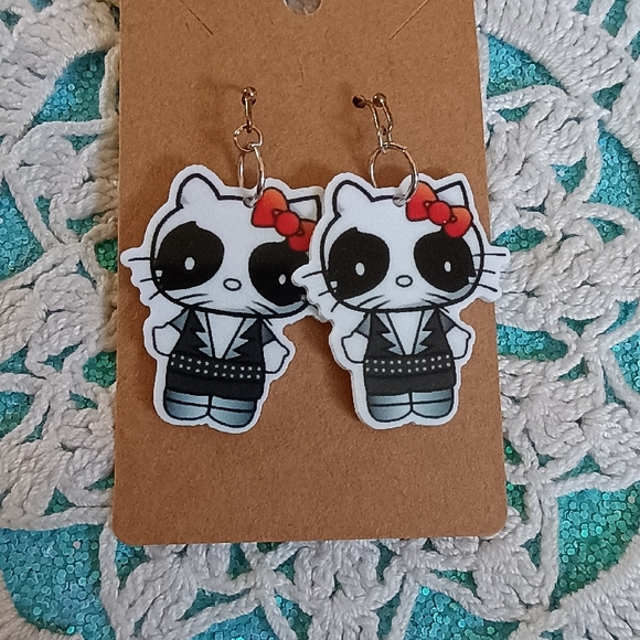 Hello Kitty Peter Chris Kiss Earrings - Picture 6 of 6